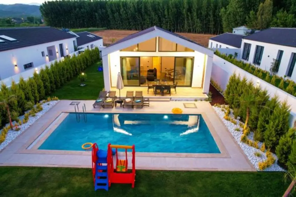 Real estate in Seydikemer